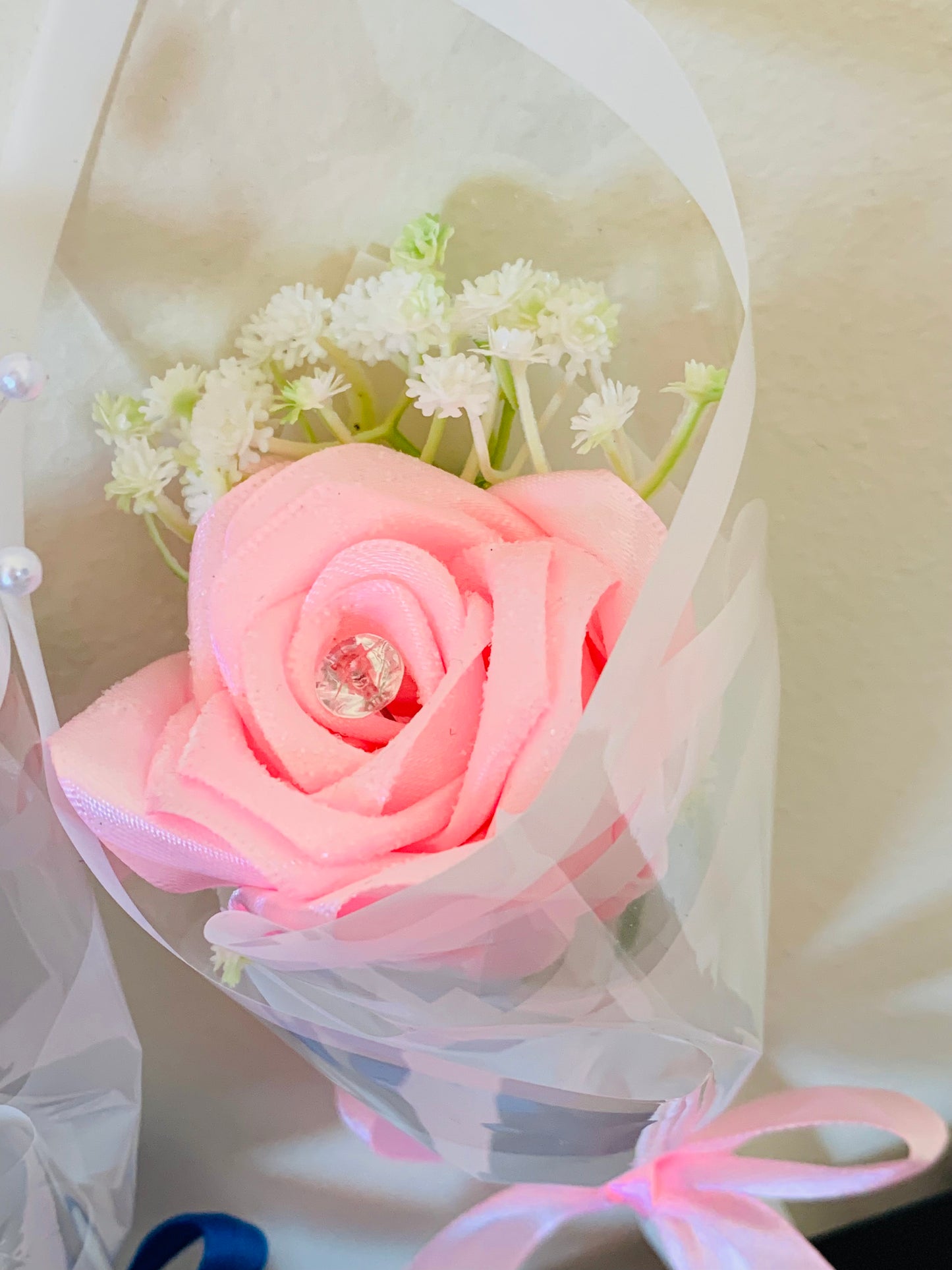 Mini Elegant Single Flower Bouquets