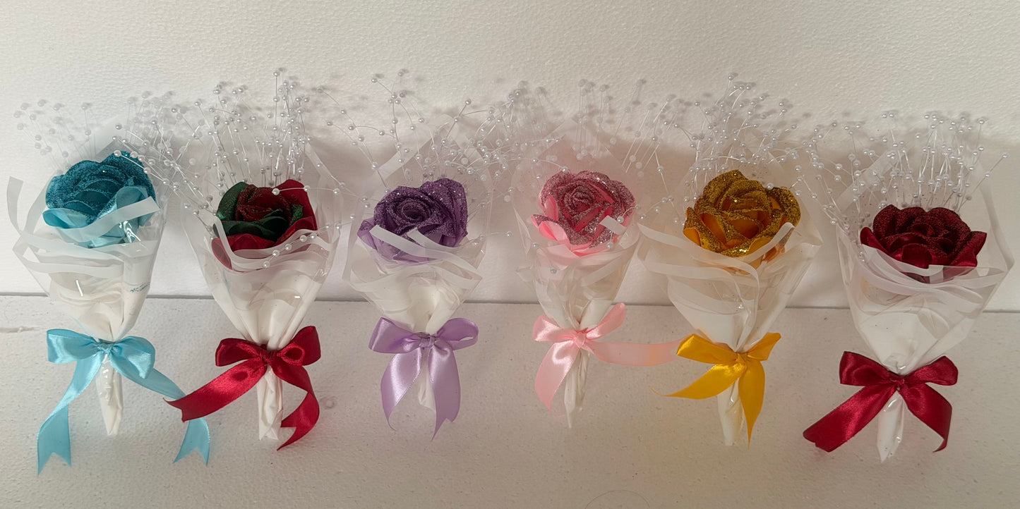 Single flowers for Bride's sister