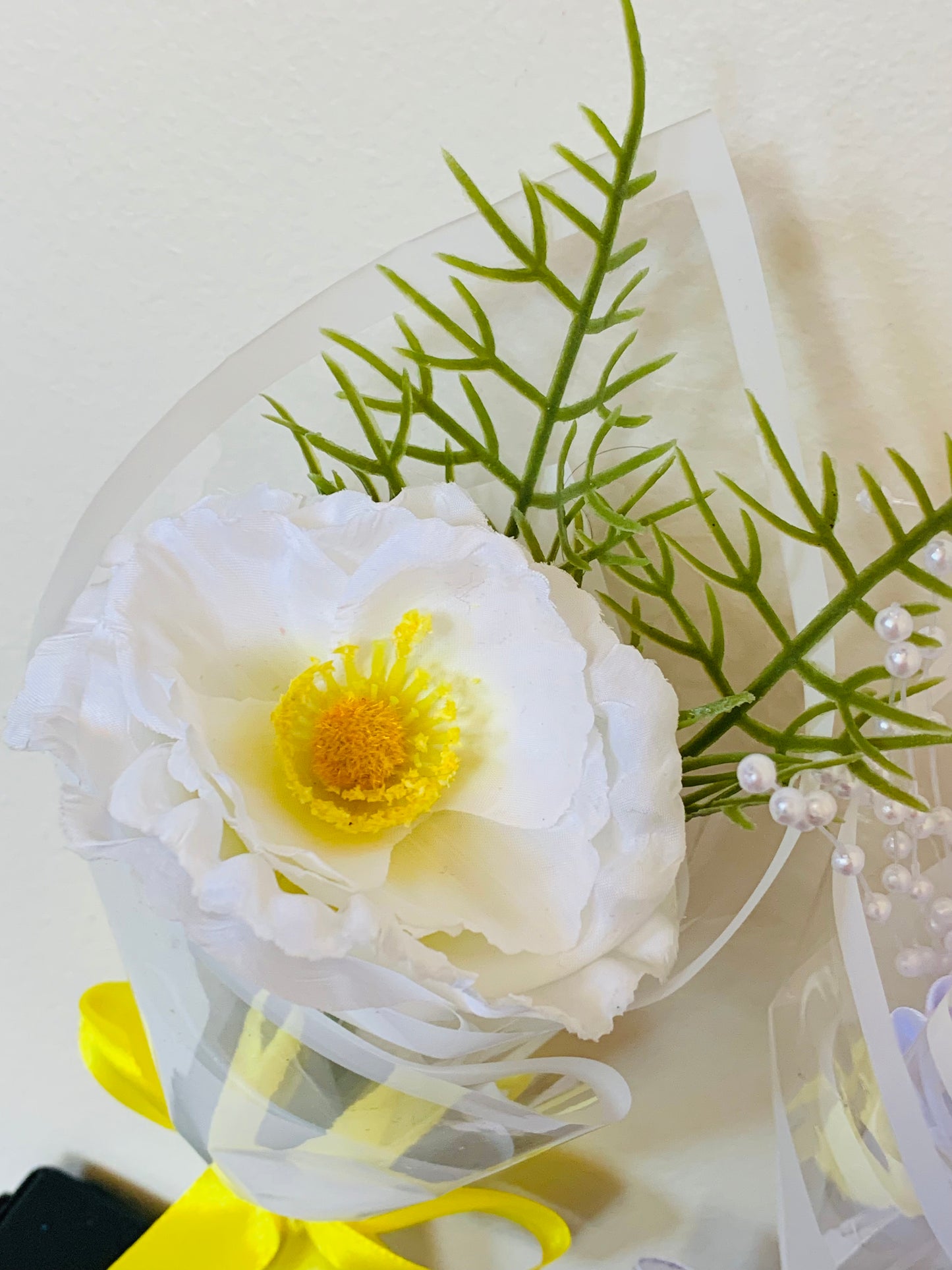 Mini Elegant Single Flower Bouquets